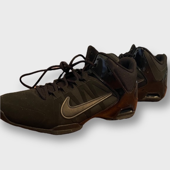 Nike Air Visi Pro 4 in Black - Picture 4 of 7